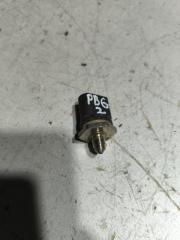 Фото запчасти датчик давления топлива Volkswagen Passat Б/У запчасть Запчасть датчик давления топлива Volkswagen Passat