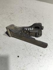 Фото запчасти педаль газа Volkswagen Passat Б/У запчасть Запчасть педаль газа Volkswagen Passat