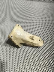 Запчасть кронштейн двигателя левый Mercedes-Benz C-CLASS