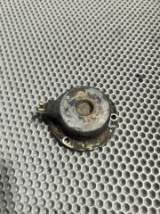 Запчасть клапан изменения фаз грм Mercedes-Benz C-CLASS