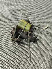 Фото запчасти главный тормозной цилиндр Toyota Hilux Surf 1990 Б/У запчасть Запчасть главный тормозной цилиндр Toyota Hilux Surf 1990