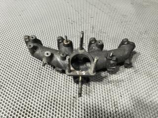 Фото запчасти коллектор впускной Toyota Hilux Surf 1990 Б/У запчасть Запчасть коллектор впускной Toyota Hilux Surf 1990