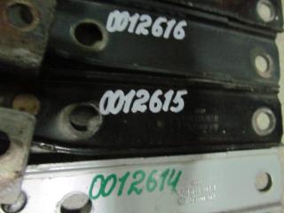 Петля капота правая A100 1991-1994 C4