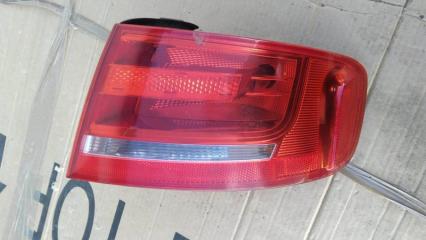 Фонарь задний правый Audi A4