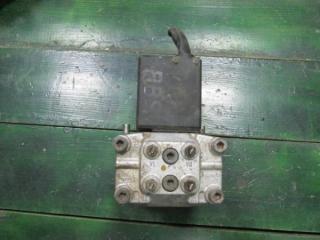 Блок ABS Audi 100 Б/У Блок ABS Audi 100