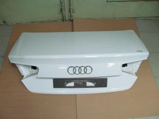 Крышка багажника Audi A8