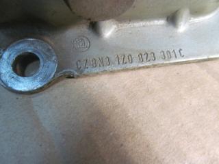Петля капота левая Octavia A5 2004-2013