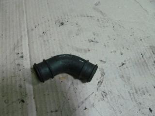 Фото запчасти шланг Volkswagen Passat Б/У запчасть Запчасть шланг Volkswagen Passat