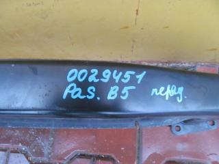 Усилитель переднего бампера Passat B5 1997-2005