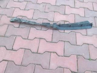 Фото запчасти воздуховод радиатора Volkswagen Passat Б/У запчасть Запчасть воздуховод радиатора Volkswagen Passat