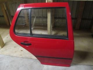 Дверь задняя правая Volkswagen Golf