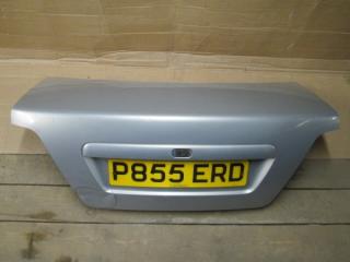 Крышка багажника Volvo S40 Б/У Крышка багажника Volvo S40