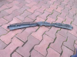 Фото запчасти воздуховод радиатора передний Volkswagen PASSAT B6 Б/У запчасть Запчасть воздуховод радиатора передний Volkswagen PASSAT B6