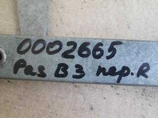 Стеклоподъемник передний правый Passat B3 1988-1993 Стеклоподъемник передний правый Passat B3 1988-1993