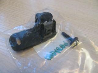 Запчасть крепление фары левое Audi A5