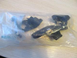 Запчасть крепление фары левое Audi A5