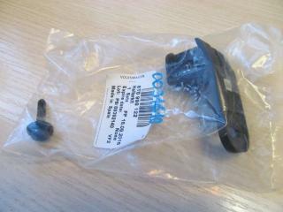 Крепление фары правое A5 8T 2008-2016