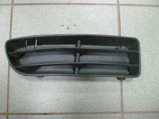 Фото запчасти заглушка бампера передняя правая Volkswagen Bora новая запчасть Запчасть заглушка бампера передняя правая Volkswagen Bora