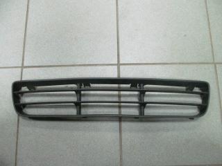 Фото запчасти заглушка бампера передняя Volkswagen Bora новая запчасть Запчасть заглушка бампера передняя Volkswagen Bora