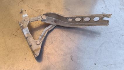 Петля капота левая Skoda Octavia A5 2004-2013 1Z0823301C Б/У
