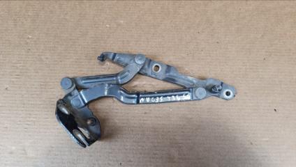 Фото запчасти петля крышки багажника левая Audi A4 Б/У запчасть Запчасть петля крышки багажника левая Audi A4