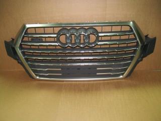 Решетка радиатора Audi Q7