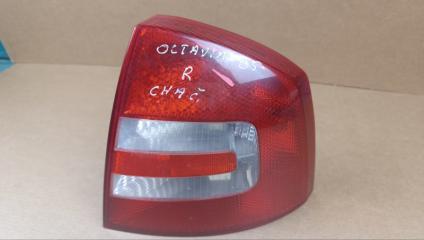 Фонарь правый Skoda Octavia