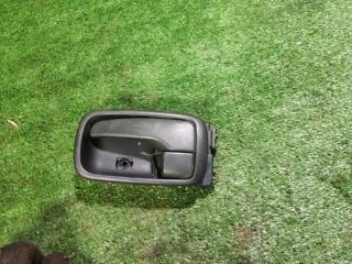 Ручка двери внутренняя задняя левая Mitsubishi Lancer 9 2005 Б/У Ручка двери внутренняя задняя левая Mitsubishi Lancer 9 2005