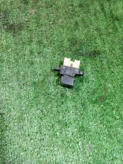 Фото запчасти кнопка стеклоподъемника Haima 3 2011 Б/У запчасть Запчасть кнопка стеклоподъемника Haima 3 2011