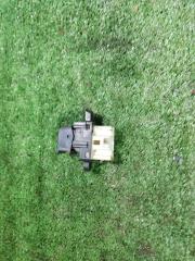 Фото запчасти кнопка стеклоподъемника Haima 3 2011 Б/У запчасть Запчасть кнопка стеклоподъемника Haima 3 2011