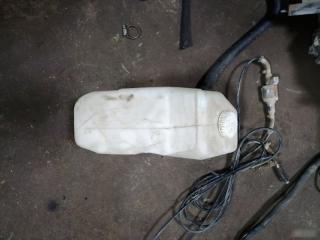 Запчасть бачок омывателя лобового стекла УАЗ Patriot