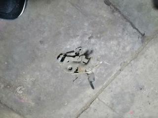 Запчасть замок капота Citroen C5