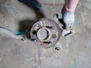 Кулак задний левый Hyundai Sonata 4