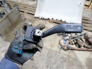 Запчасть переключатель дворников Skoda Octavia