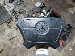 Запчасть подушка безопасности в руль Mercedes-Benz E