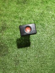 Фото запчасти кнопка аварийной сигнализации Renault logan Б/У запчасть Запчасть кнопка аварийной сигнализации Renault logan