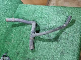 Фото запчасти патрубок охлаждения Renault logan Б/У запчасть Запчасть патрубок охлаждения Renault logan