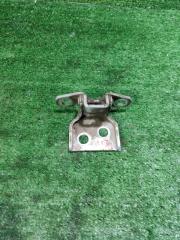 Петля двери Renault logan