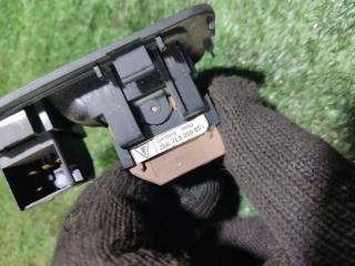 Запчасть кнопка стеклоподъемника задняя левая Porsche Cayenne 2006