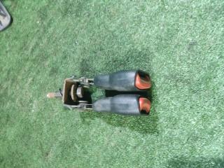 Фото запчасти защелка ремня безопасности задняя Jeep Grand Cherokee 2002 Б/У запчасть Запчасть защелка ремня безопасности задняя Jeep Grand Cherokee 2002