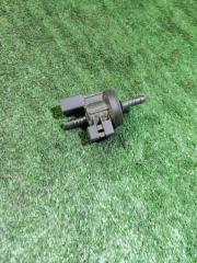 Запчасть клапан вентиляции топливного бака Audi A6 2006