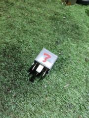 Запчасть реле Audi A6 2006