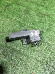 Запчасть антенна бесключевого доступа Audi A6 2006