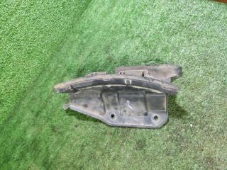 Запчасть кронштейн бампера задний левый Audi A6 2006