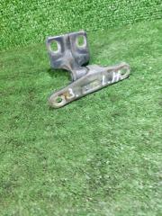 Запчасть петля двери задняя левая Mercedes Benz