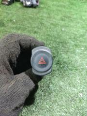 Фото запчасти кнопка аварийной сигнализации Nissan Almera 2015 Б/У запчасть Запчасть кнопка аварийной сигнализации Nissan Almera 2015