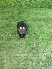 Кнопка обогрева заднего стекла Toyota Estima Lucida