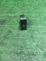 Запчасть кнопка аварийной сигнализации Mazda 3