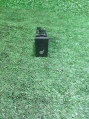 Запчасть кнопка обогрева сидений Mazda 3