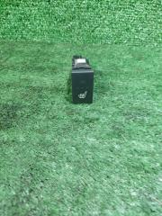 Запчасть кнопка обогрева сидений Mazda 3